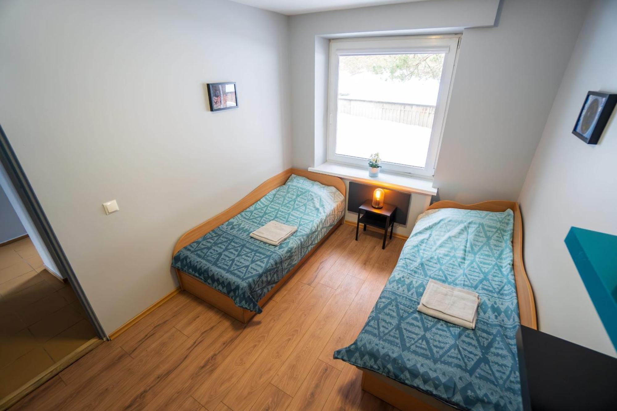 Namelis Ant Vilnojos Ezero Kranto Guest House Suderve ภายนอก รูปภาพ
