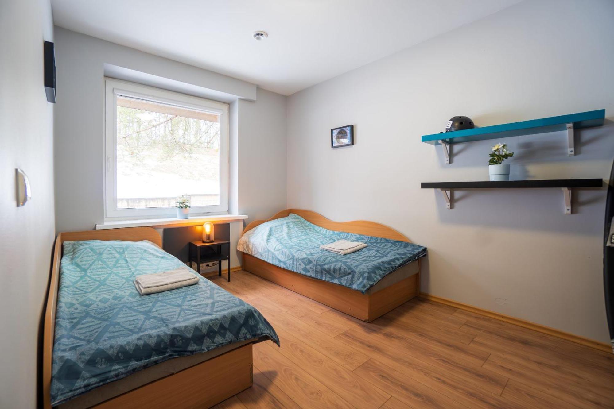 Namelis Ant Vilnojos Ezero Kranto Guest House Suderve ภายนอก รูปภาพ